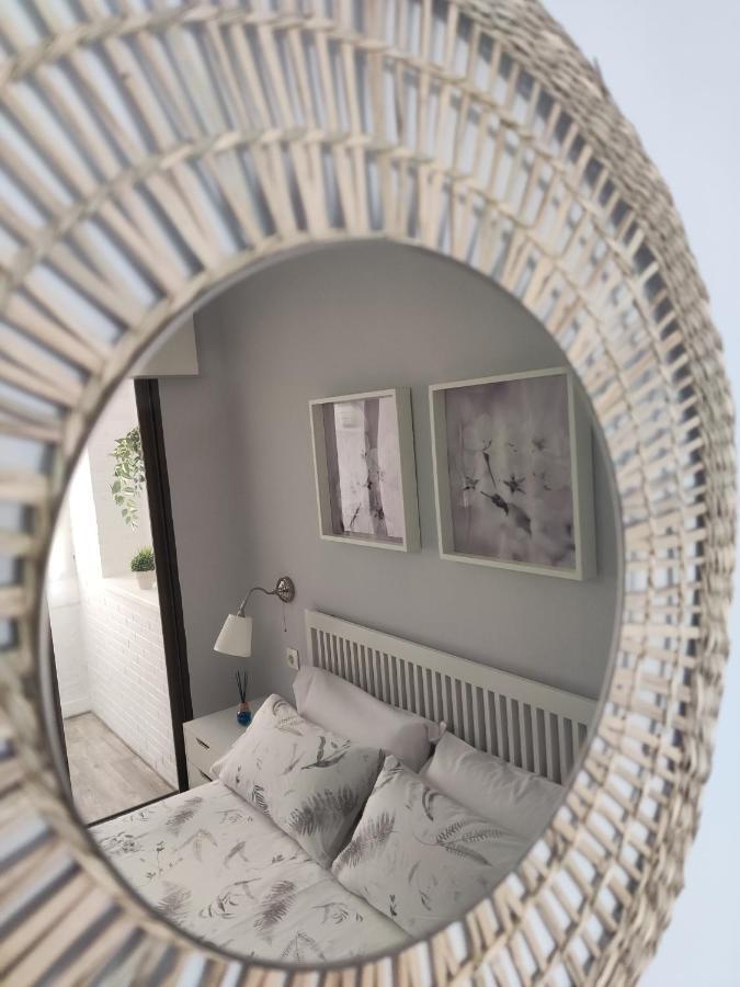 Apartamento Vacacional Buyma - Parking Privado -Gratuito- Málaga Exterior foto